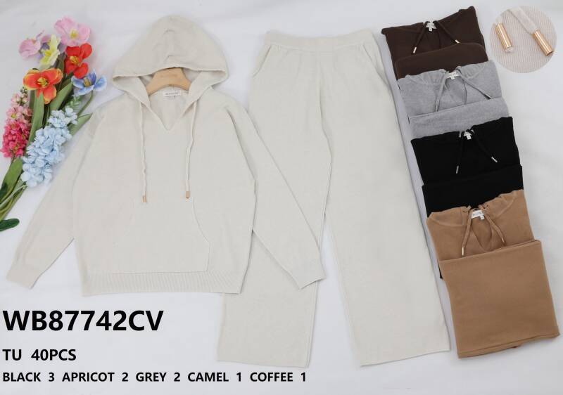 Komplet damskie (Francja produkt) Roz Standard, Mix Kolor .Paczka 10 szt