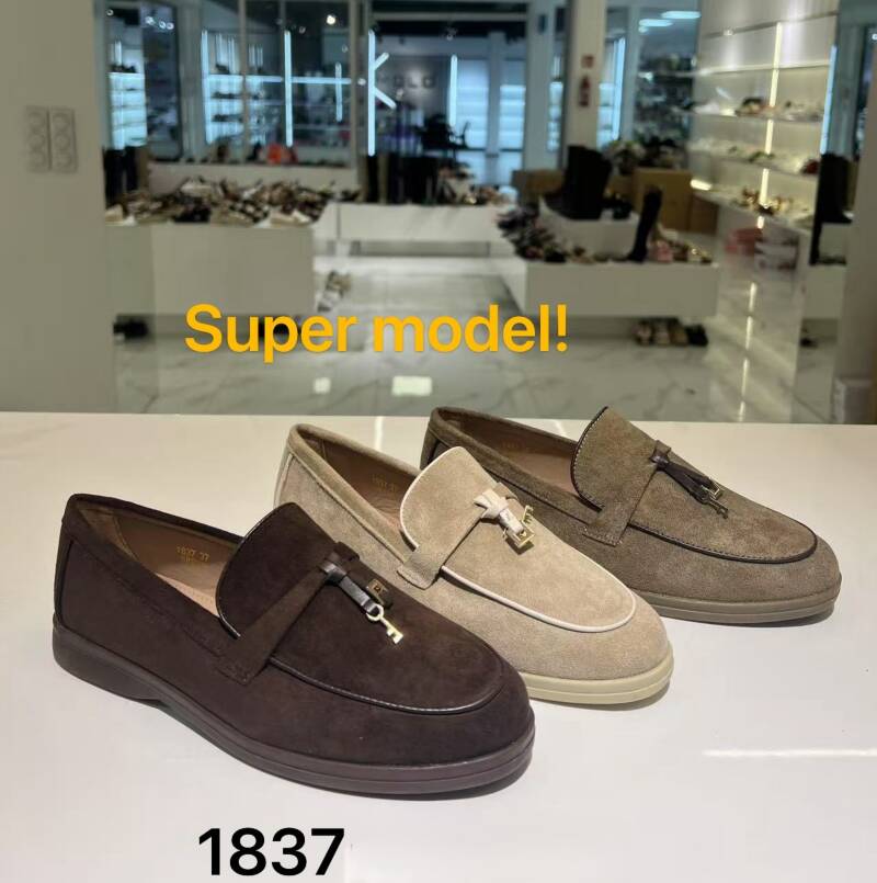 Balerinki/ Espadryle damskie Roz 36-41/ 12 par
