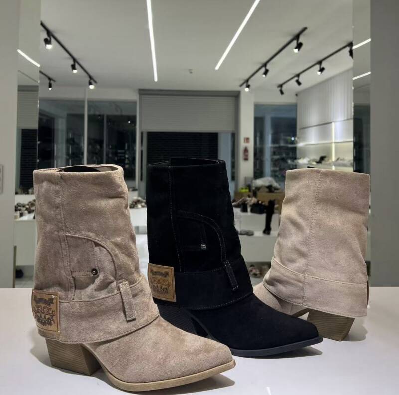  Kozaki damskie Roz 36-41/ 12 par