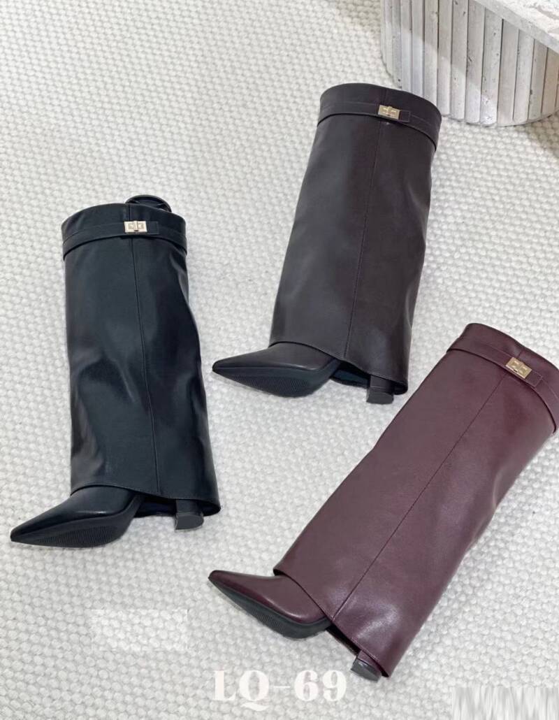  Kozaki damskie Roz 36-41/ 12 par
