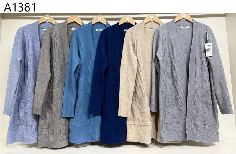  Narzutka damska Roz M/L-XL-2XL, Mix Kolor Paczka 12 szt