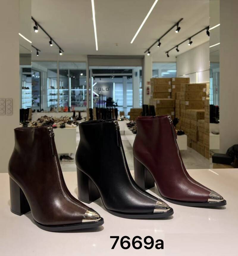 Botki damskie Roz 36-41/ 12 par
