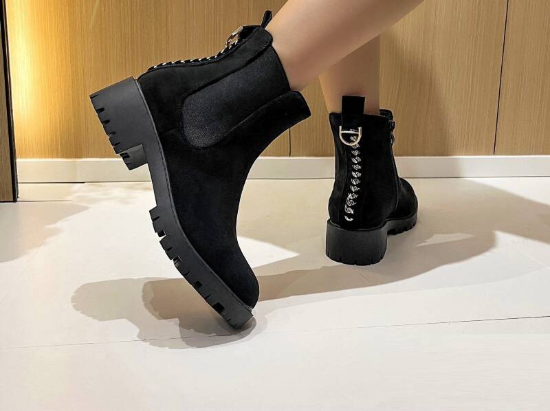 Botki damskie Roz 36-41/ 12par