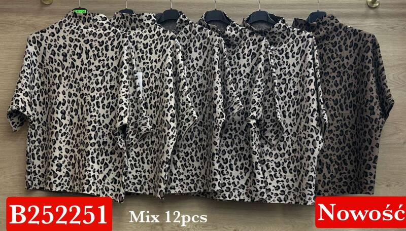 Bluzki damskie Roz Standard, Mix Kolor .Paczka 12 szt.