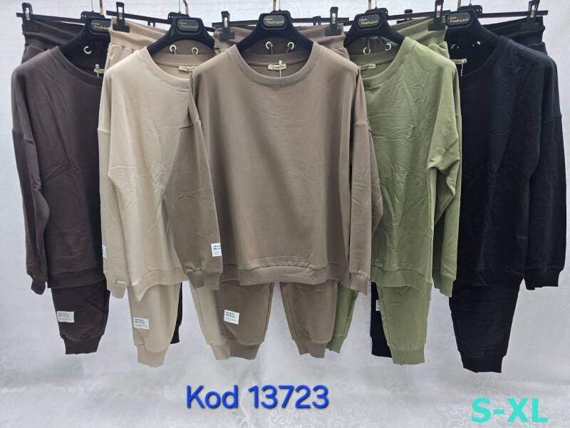 Komplet damska ( Turecki produkt) Roz S-XL, Mix Kolor .Paczka 4 szt