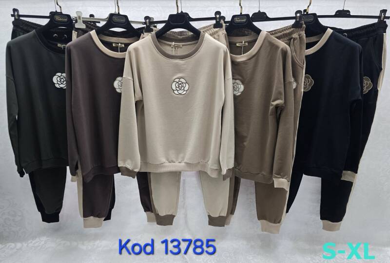 Komplet damska ( Turecki produkt) Roz S-XL, Mix Kolor .Paczka 4 szt 1