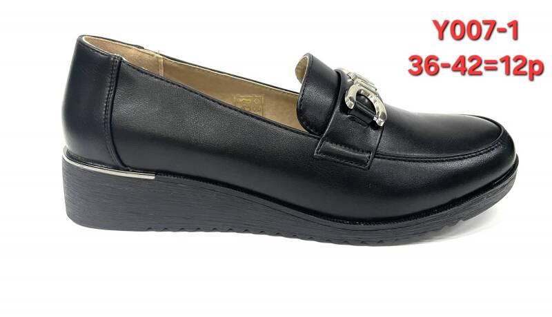 Półbuty damskie Roz 36-42/ 12 par