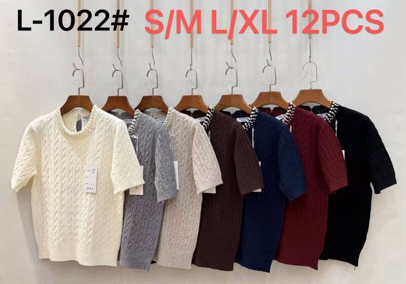 Swetry damskie Roz S/M-L/XL. Mix kolor. Paczka 12 szt