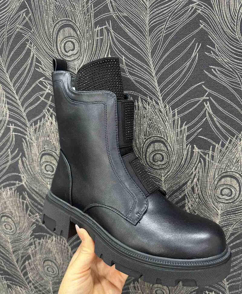 Botki damskie Roz 36-41/ 12 par