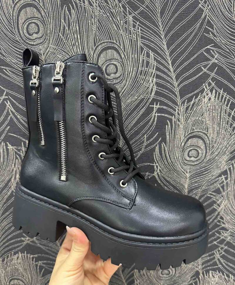 Botki damskie Roz 36-41/ 12 par