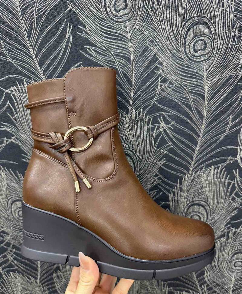 Botki damskie Roz 36-41/ 12 par