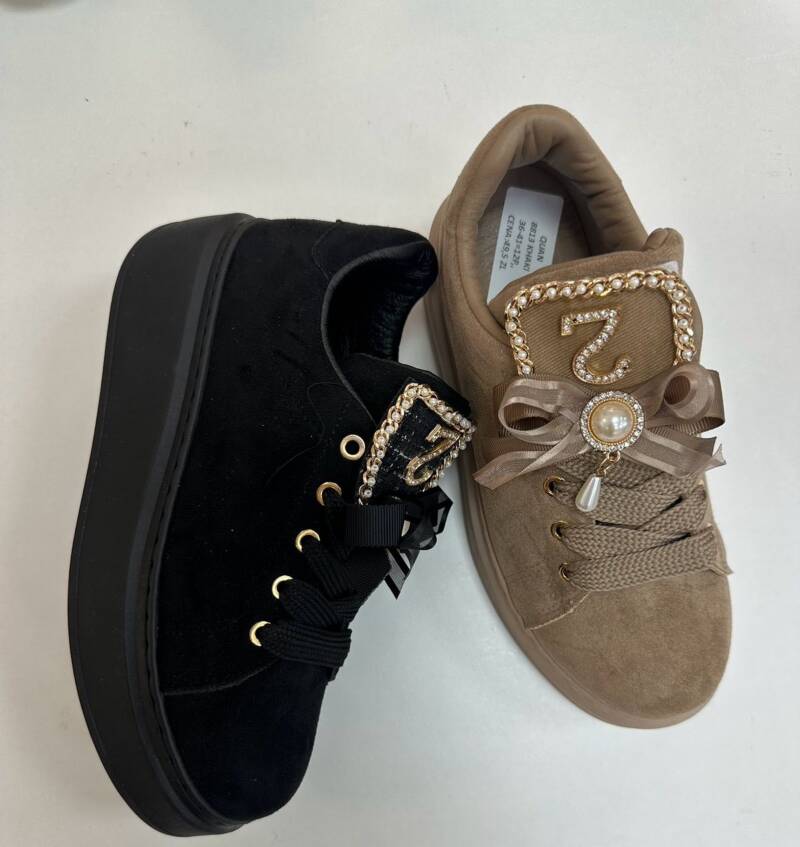 Buty sportowe damskie Roz 36-41/ 12 par