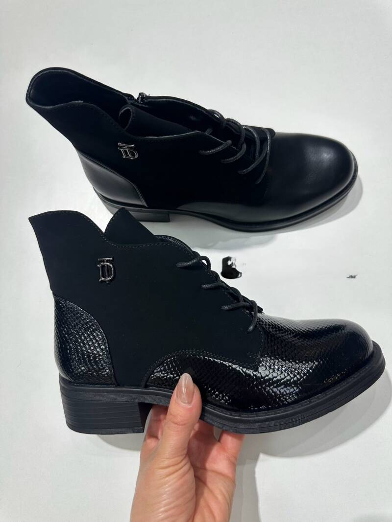 Botki damskie Roz 36-41/ 12 par