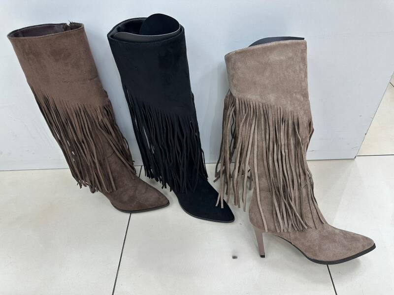 Kozaki damskie Roz 36-41/ 12 par