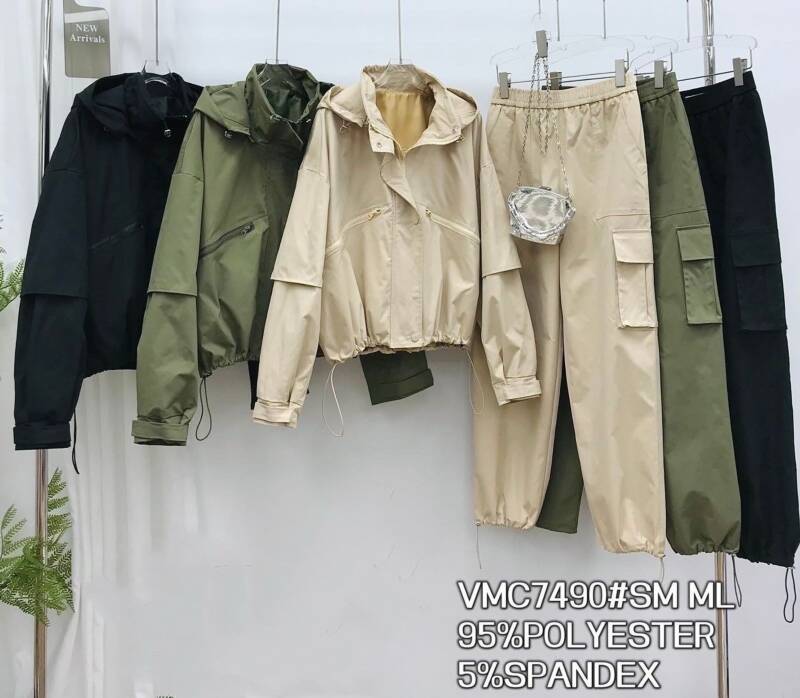 Komplet damskie (Francja produkt) Roz S/M-M/L, Mix Kolor .Paczka 4 szt