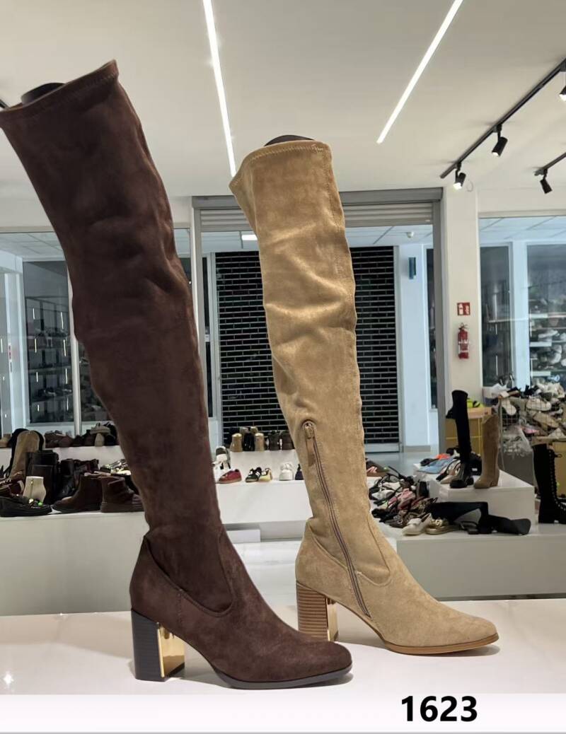 Kozaki damskie Roz 36-41/ 12 par