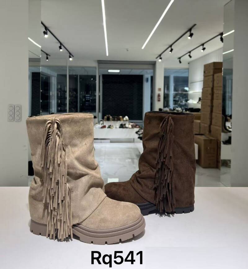Kozaki damskie Roz 36-41/ 12 par