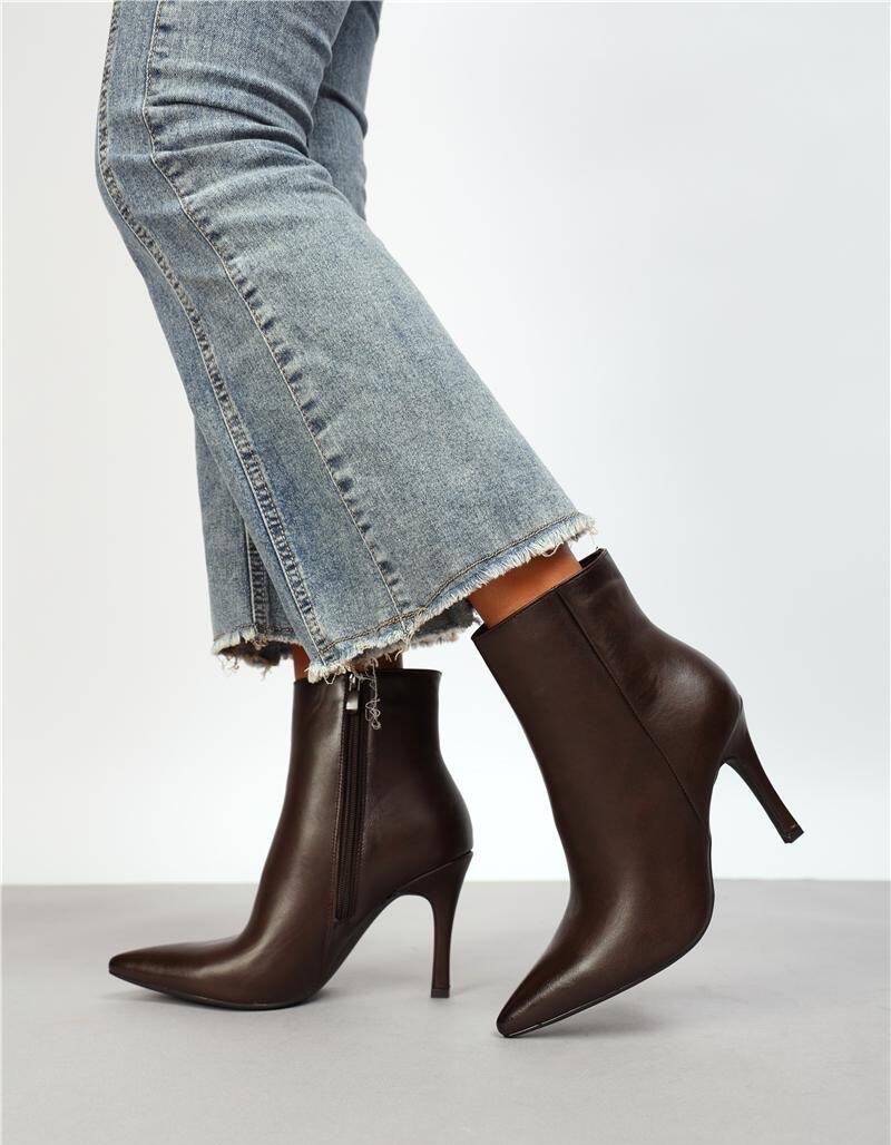 Botki damskie Roz 36-41/ 12 par