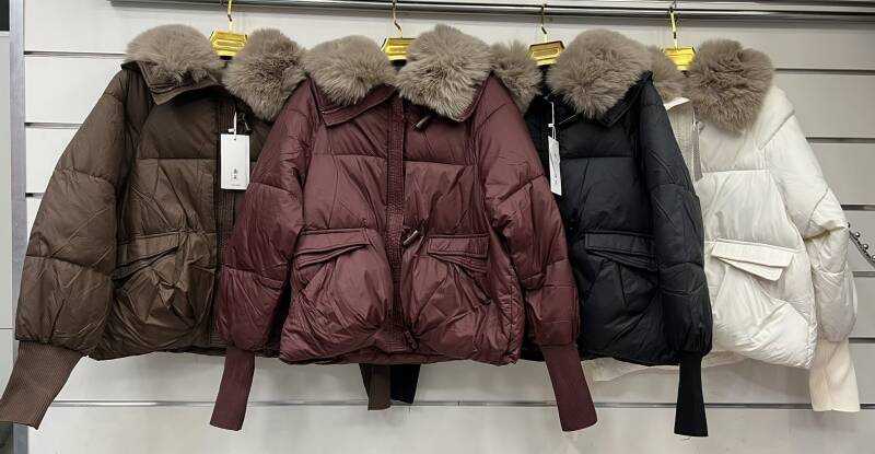 Kurtki damskie zimowe Roz M-2XL, 1 Kolor Paczka 5 szt