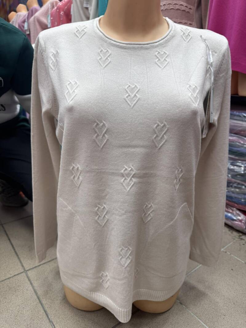 Swetry damskie Roz L-3XL. 1 kolor. Paczka 10 szt