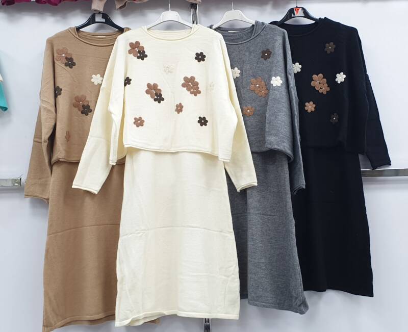 Komplet damskie Roz S/M-L/XL. Mix kolor. Paczka 12 szt