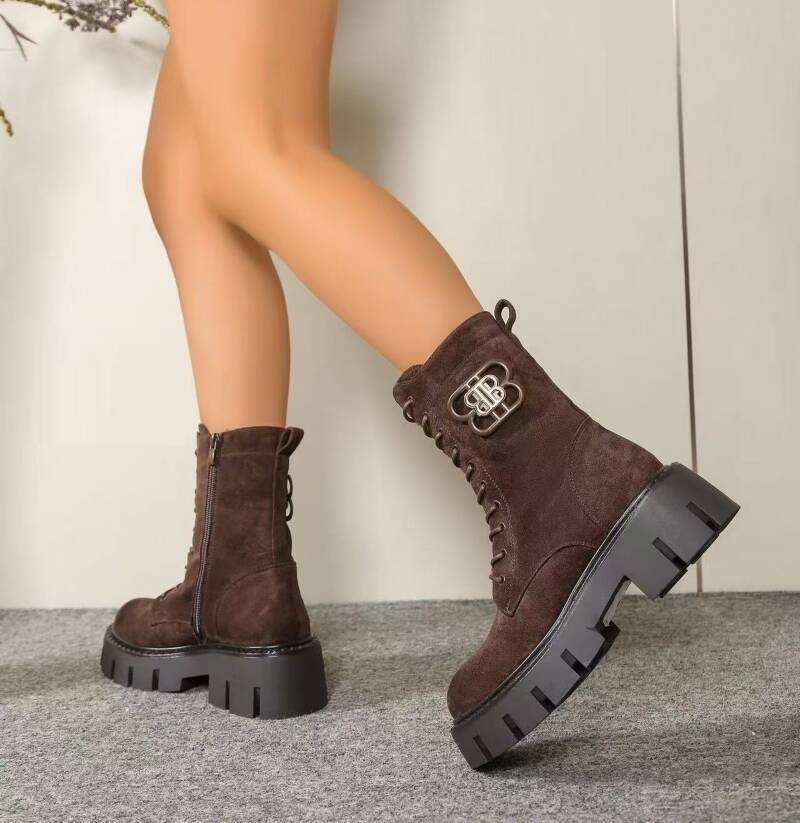 Botki damskie Roz 36-41/ 12 par