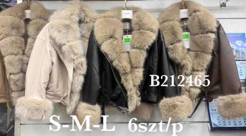 Kurtki damskie skórzana Roz S-M-L, 1 Kolor Paczka 6 szt 
