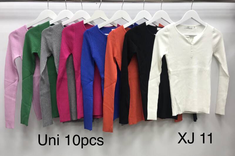 Swetry damskie Roz Standard, Mix Kolor .Paczka 10 szt
