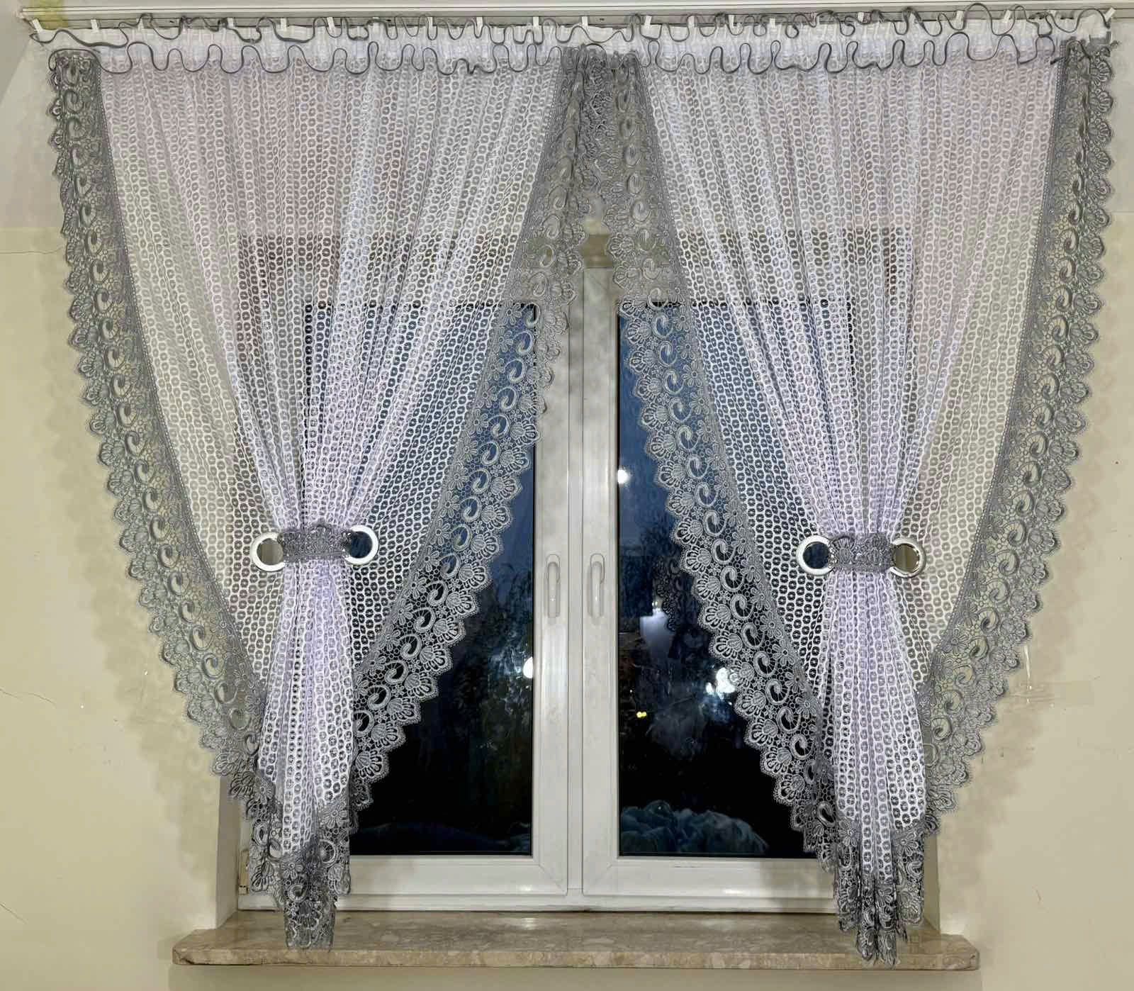 Firanki gotowe Roz 400 x 160