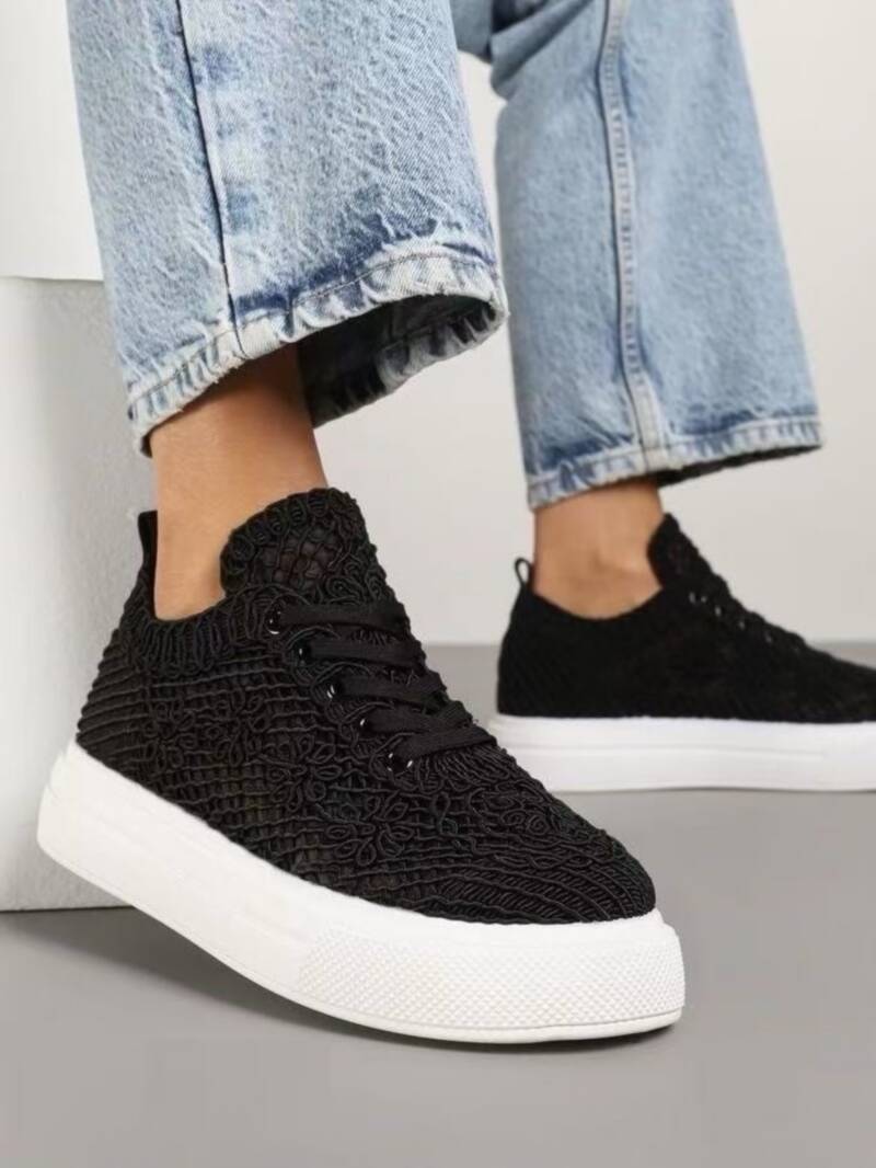 Buty sportowe damskie Roz 36-41/ 12 par 1