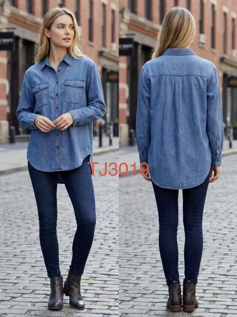 Kurtki damskie jeansy Roz 34-42, 1 Kolor Paczka 12 szt