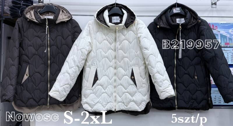 Kurtki damskie cienki Roz S-2XL, 1 Kolor .Paczka 5 szt