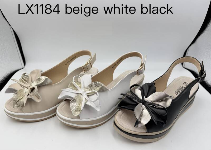 Klapki damskie Roz 36-41 / 12 par	