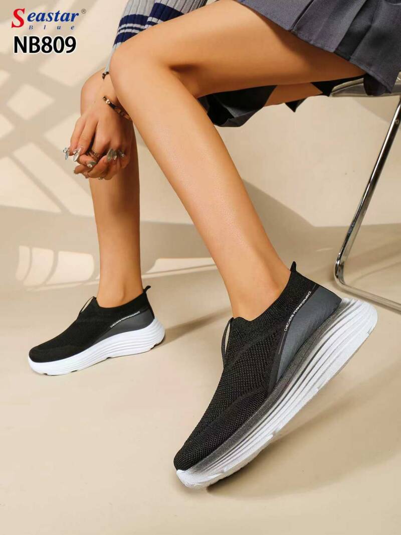 Buty sportowe damskie Roz 36-41 /12 par 1