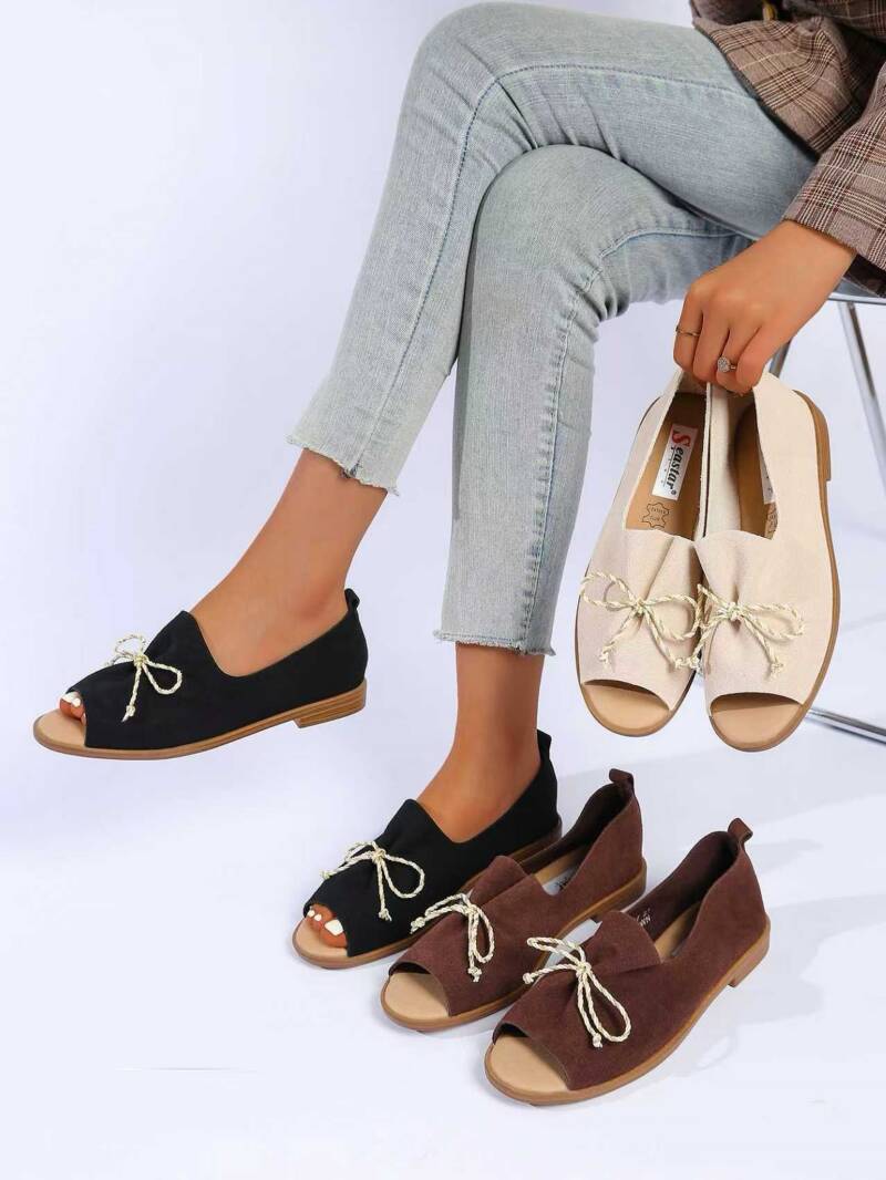 Klapki  damskie Roz 36-41 / 12 par