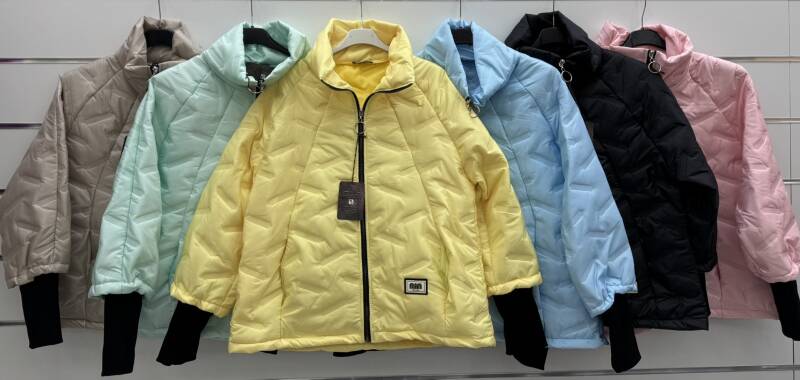 Kurtki  damskie (Włoskie produkt) Roz Standard, Mix Kolor Paczka 5 szt