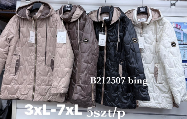 Kurtki damskie cienki Roz 3XL-7XL, 1 Kolor Paczka 5 szt