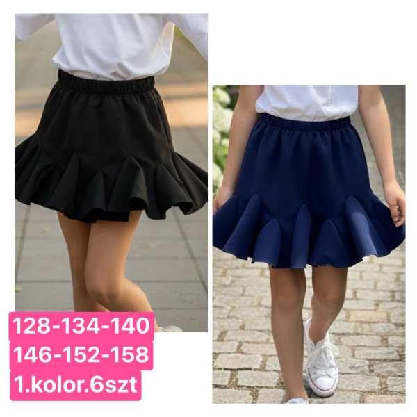 Spódnice dziewczęce Roz 116-158, 1 kolor Paczka 6 szt