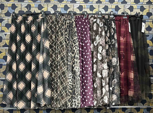 Spódnice damskie (Włoskie produkt) Roz Standard, Mix Kolor Paczka 5 szt