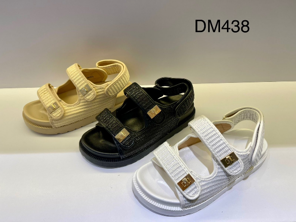 Sandały płaskie damskie Roz 36-41 / 12 par