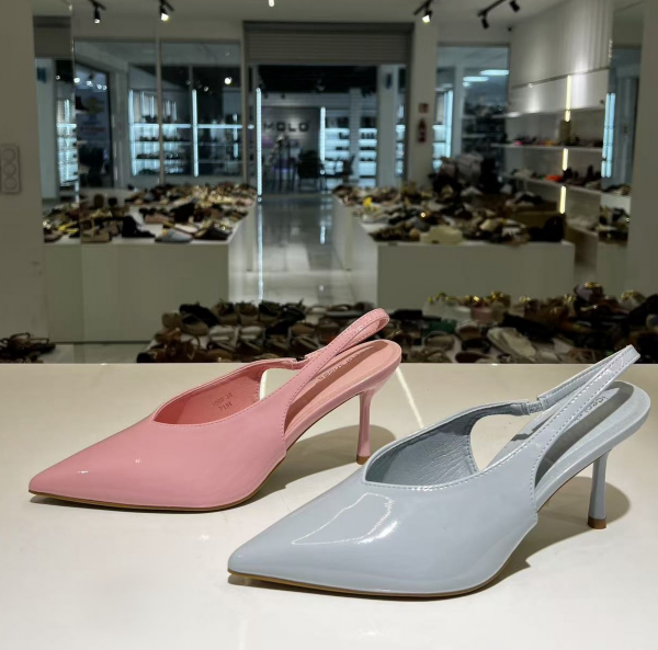 Szpilki damskie Roz 36-41 / 12 par