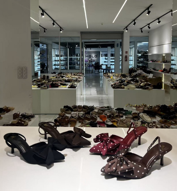 Szpilki damskie Roz 36-41 / 12 par