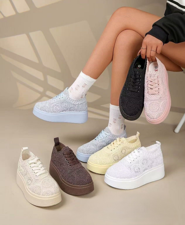 Buty sportowe damskie Roz 36-41 / 12 par