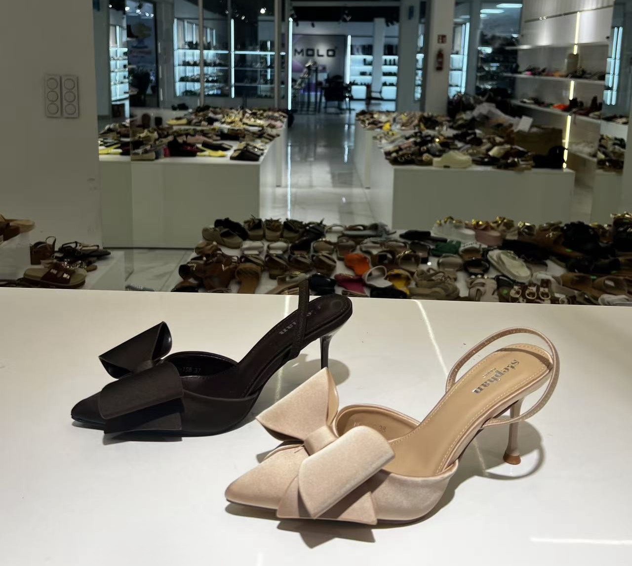 Szpilki damskie Roz 36-41 / 12 par