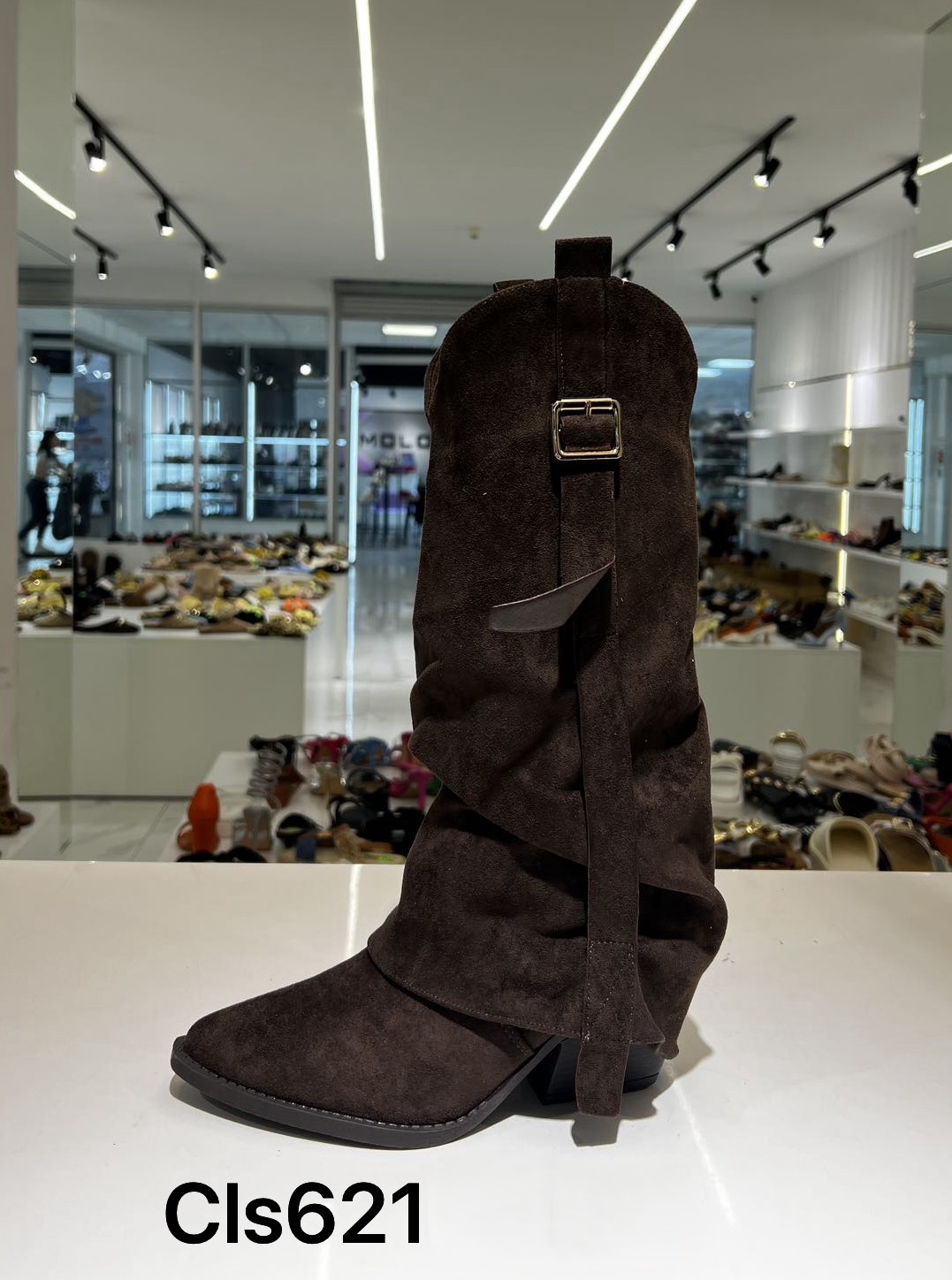 Kozaki damskie Roz 36-41 / 12 par
