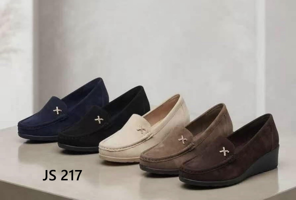Balerinki/ Espadryle damskie Roz 31-46 / 12 par