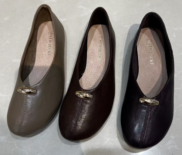 Balerinki/ Espadryle damskie Roz 36-41 / 12 par